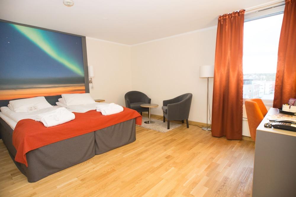 Отель Scandic 4*